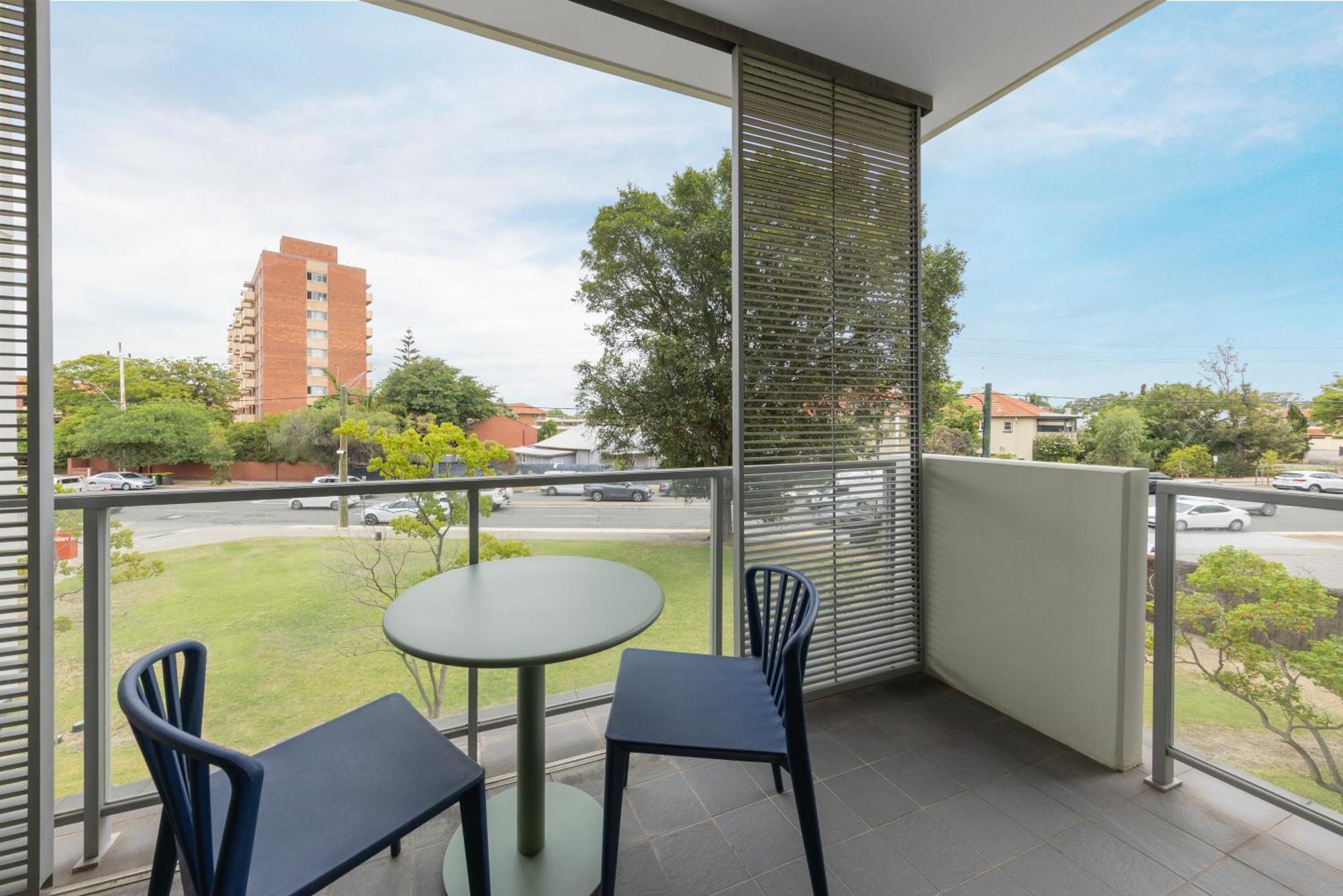 Quest On Rheola Aparthotel 4*